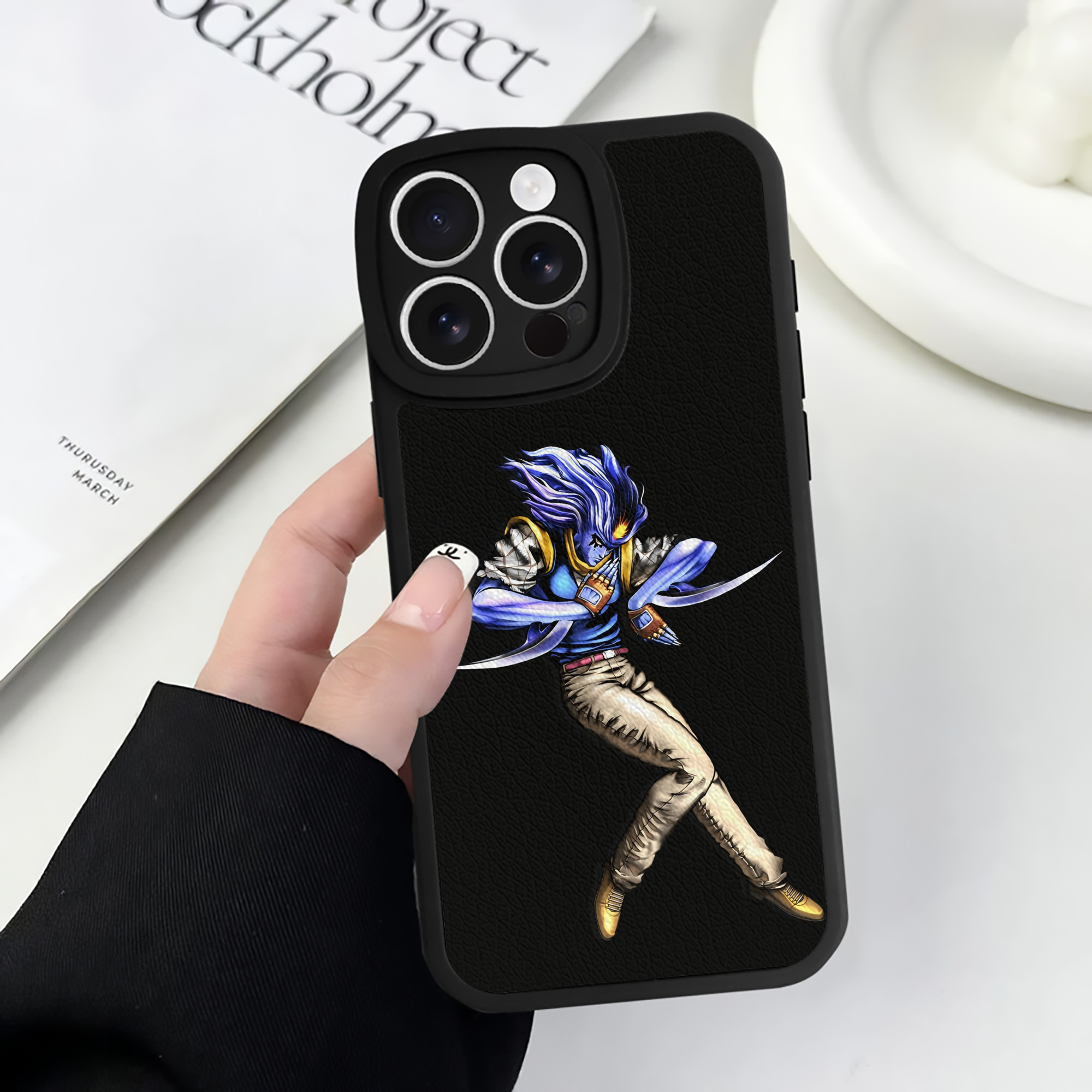 （画像用） ジョジョの奇妙な冒険 JoJo's Bizarre Adventure 【iPhone 16シリーズ対応】シリコンスマホケース（レザー調） 材質：シリコン